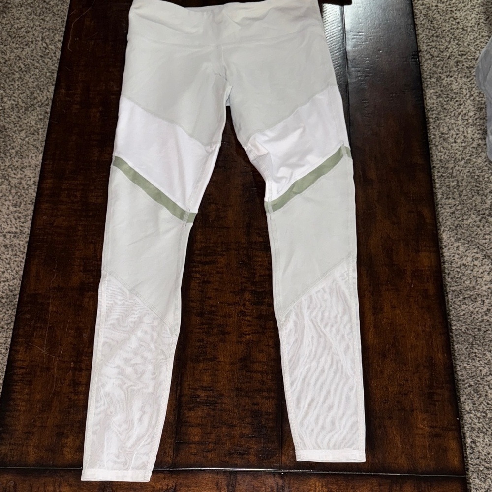 Alo grey, white and Green Leggings sz medium